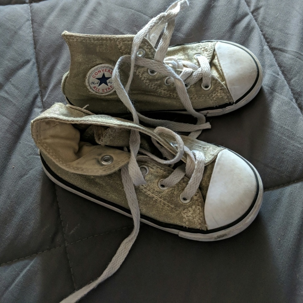Gold Converse